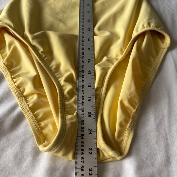 Talbots Women's Classic One Piece Swimsuit Yellow Size 12L Beach Pool Vacation - Picture 13 of 15